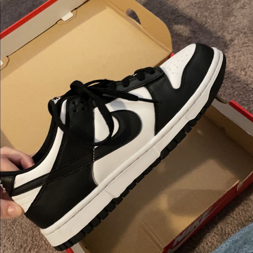 panda low dunks (GS)